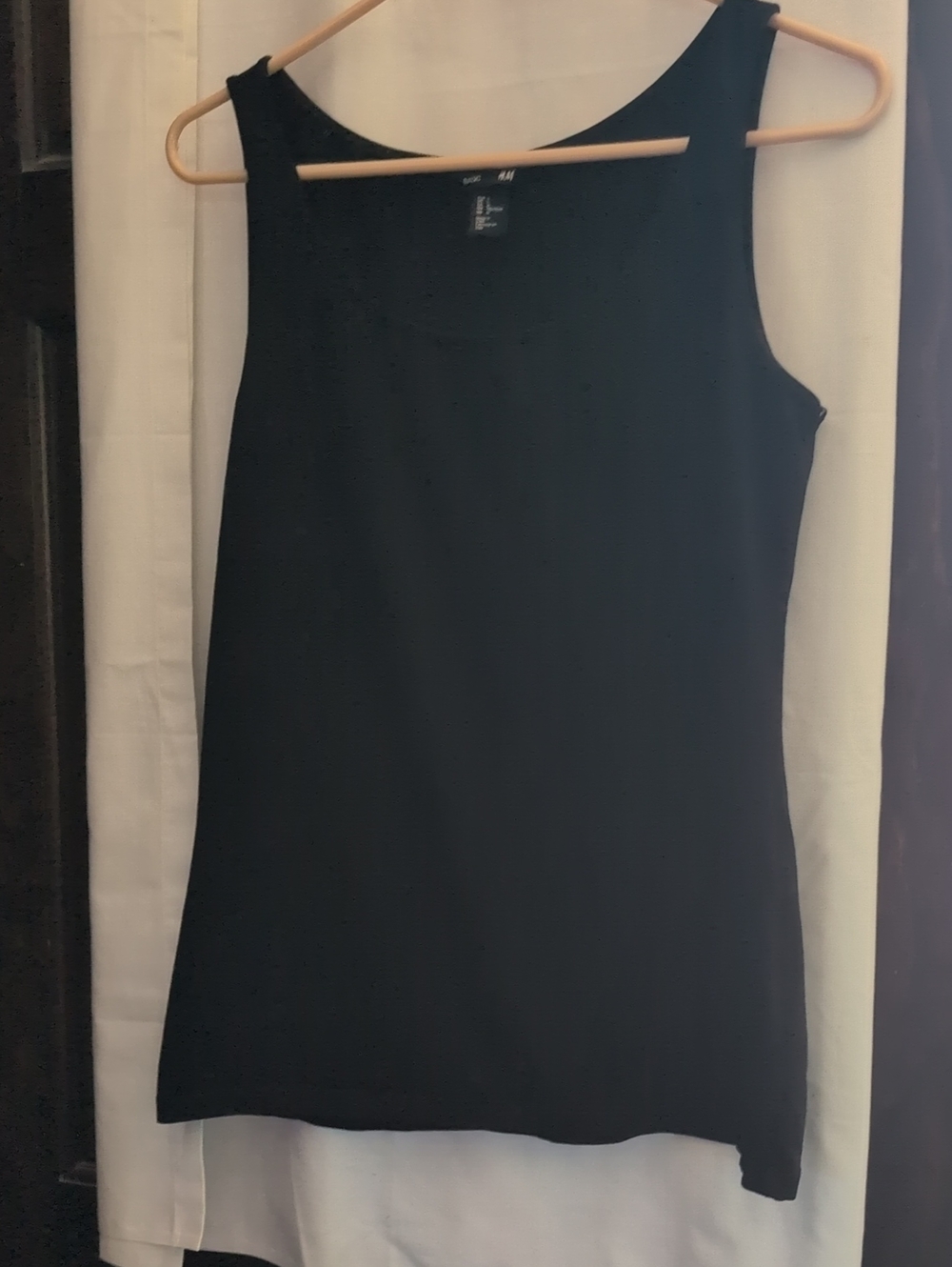 H&M Black Scoop Neck Tank Top